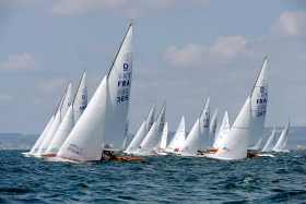 COURSE;DOUARNENEZ;GRAND PRIX;GUYADER;INSHORE;MAI;RACE;REGATE;REGATTA;SAILING;VOILE;DRAGON