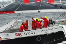 AROUND THE WORLD;COURSE;IDEC;JOYON;LARGE;OFFSHORE RACE;RECORD;SAILING;TOUR DU MONDE;TROPHEE;VERNE;VOILE;OUESSANT