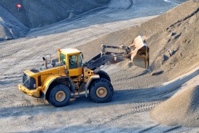 CARRIERE;QUARRY;PIERRE;STONE;ENGINS;MACHINERY