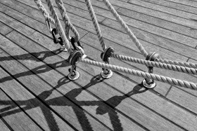 ACCASTILLAGE;BLACK AND WHITE;DECK FITTINGS;GREEMENT;NOIR ET BLANC;RIGGING;CORDAGE;ROPE