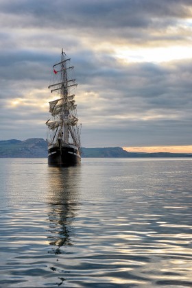 MOUILLAGE;MOORING;BATEAU;BOAT;SHIP;TROIS MATS;THREE MASTED