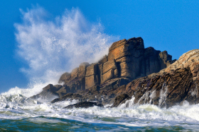 PORT BARA;SAINT PIERRE QUIBERON;BORD DE MER;SEASHORE;VAGUES;WAVES;HOULE;SWELL;ECUME;FOAM