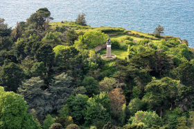 BORD DE MER;DOUARNENEZ;FINISTERE;ILE;IROISE;ISLAND;LANDSCAPE;LIGHTHOUSE;PAYSAGE;PHARE;SEASCAPE;AERIEN;AERIAL