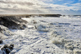 PORT BARA;SAINT PIERRE QUIBERON;BORD DE MER;SEASHORE;VAGUES;WAVES;HOULE;SWELL;ECUME;FOAM